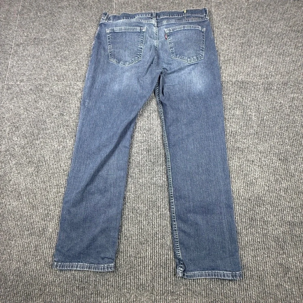 Levis 559 Relaxed Straight Jeans Mens 36x32 Blue Medium Wash Denim 00559-0457